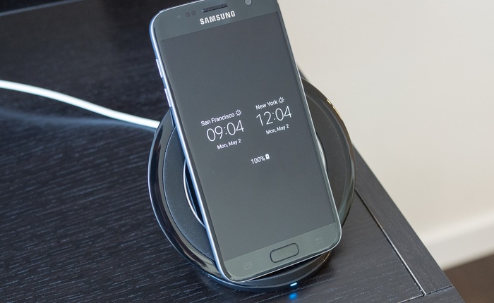 Lộ diện bằng sáng chế đế sạc không dây kép của Samsung, có thể xuất hiện cùng Galaxy S9