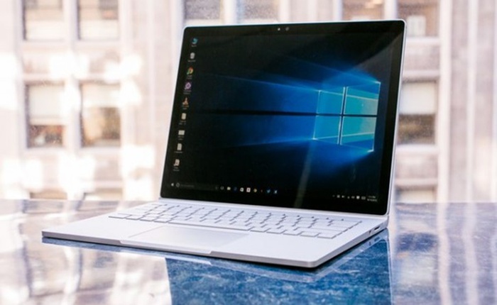 Surface Book 2 sẽ không có mặt tại sự kiện mùa xuân của Microsoft?