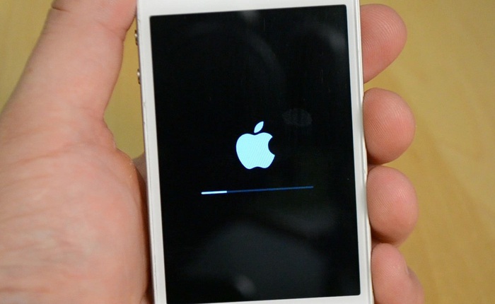 Apple âm thầm sửa lỗi tắt nguồn đột ngột trên iPhone 6, 6 Plus và 6S, 1 tháng sau mới báo cho người dùng