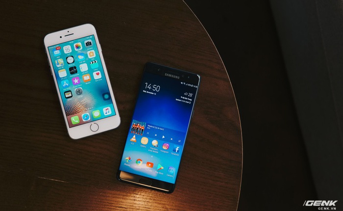 Đọ dáng Galaxy Note FE và iPhone 8, 2 smartphone cao cấp vẫn giữ lại phong cách thiết kế cổ điển