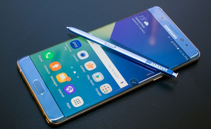 Chiêu thức "xát muối vào vết thương" rất kỳ lạ của Samsung: tặng khách hàng lên máy bay Galaxy Note 8