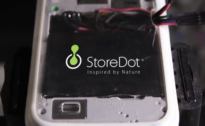 StoreDot - startup làm ra pin sạc được đầy trong 30 giây nhận đầu tư 500 triệu USD từ Samsung, tỷ phú Nga cùng công ty mẹ của Mercedes