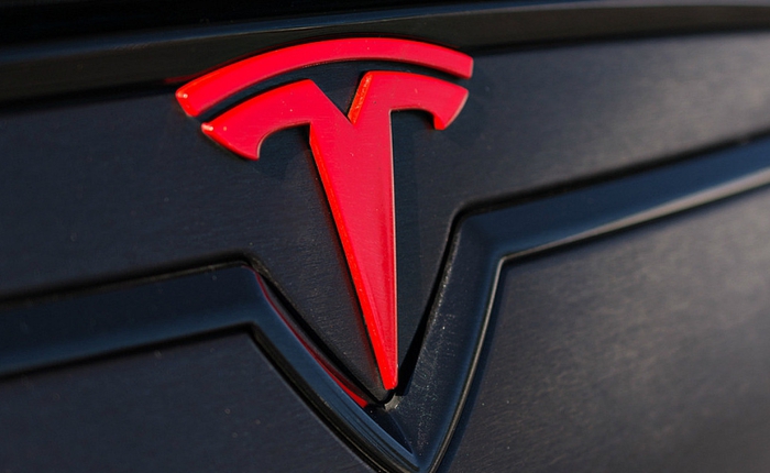 Hóa ra, logo hình chữ "T" của Tesla có một ý nghĩa khác không ai ngờ tới