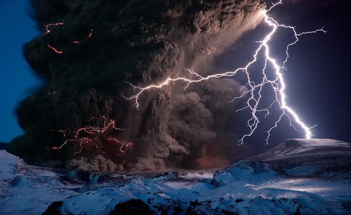 Lần đầu tiên, các nhà khoa học phát hiện ra rằng sét xuất hiện trong cơn bão có thể tạo ra phản ứng hạt nhân ngay trong khí quyển