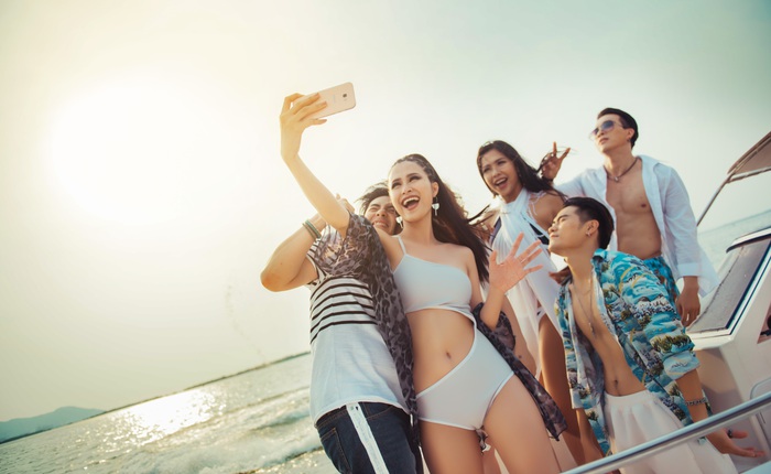 Nếu bạn vẫn chọn iPhone 6s Plus để đi biển mùa hè này, bạn đã chọn sai điện thoại