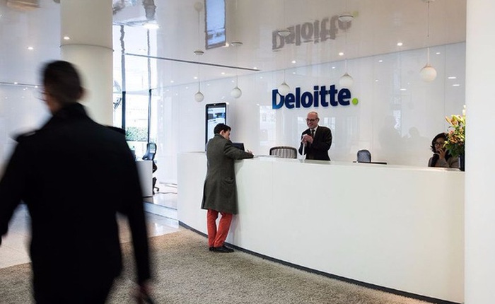 Con trai sợ bị robot cướp việc, câu nói của CEO Deloitte khiến cả thế giới yên tâm