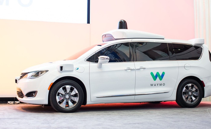 Xe minivan tự lái của Google sẽ chính thức lăn bánh vào cuối tháng 1 năm nay, với giá thành linh kiện thấp hơn 90% so với ban đầu