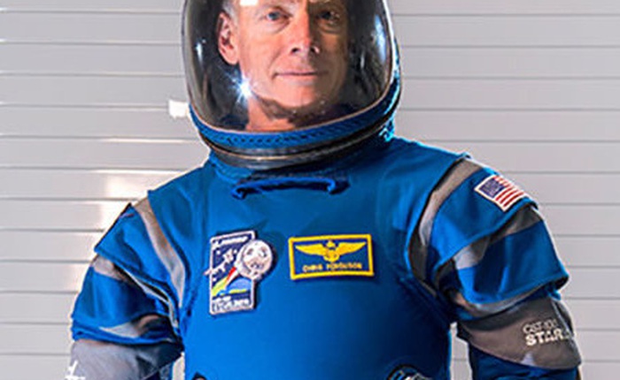 Bộ áo phi hành gia mới của NASA giống hệt trong phim 2001: A Space Odyssey