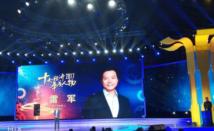 CEO của Xiaomi lọt vào Top 10 nhân vật kinh tế hàng đầu Trung Quốc 2017