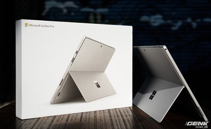 Microsoft Surface Pro 6 sẽ có giá bán tương đương với phiên bản năm ngoái, bắt đầu từ 799 USD