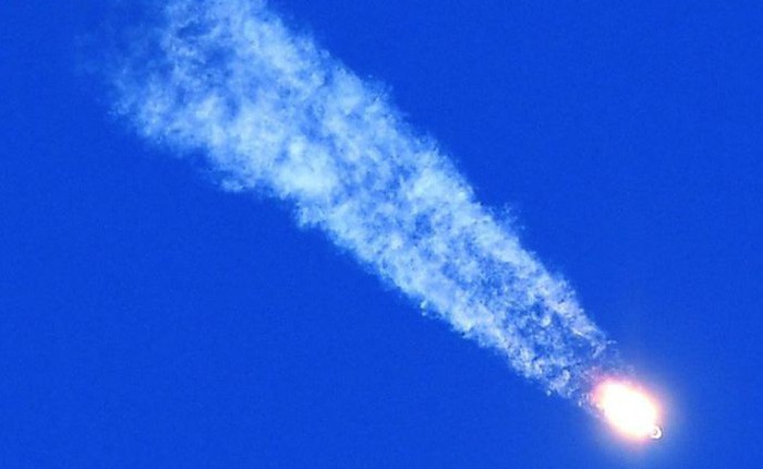 Tàu vũ trụ Soyuz gặp nạn, hai phi hành gia phải thực hiện "hạ cánh đạn đạo" để thoát cái chết cận kề