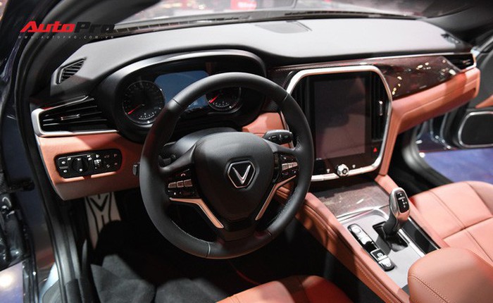 Chùm ảnh nội thất sedan VinFast LUX A2.0: Sang trọng và hiện đại hệt xe châu Âu