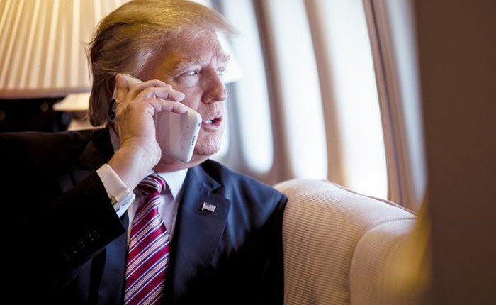 New York Times: iPhone của Tổng thống Donald Trump bị cài chip gián điệp Trung Quốc, nghe lén mọi cuộc điện thoại