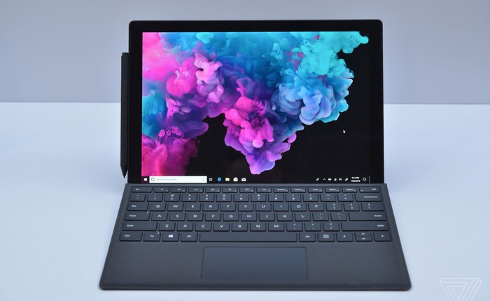 Ảnh cận cảnh Microsoft Surface Pro 6 màu đen nhám tuyệt đẹp vừa được trình làng