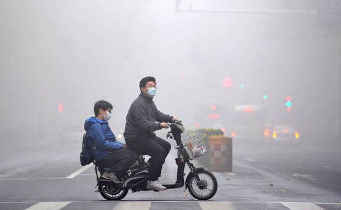 Ra chợ mua rau, đôi vợ chồng cao tuổi ở Trung Quốc đi lạc 9 tiếng vì sương khói ô nhiễm