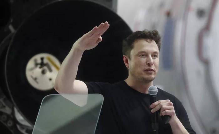 NASA tuyên bố Elon Musk sẽ không hút cần sa và uống rượu công khai lần nữa
