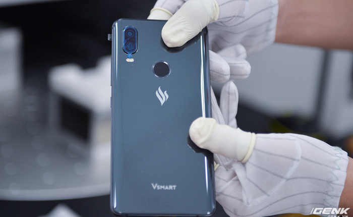Những hình ảnh đầu tiên về Vsmart Active 1 và Vsmart Joy 1: Hai trong số bốn mẫu smartphone sắp ra mắt của Vingroup