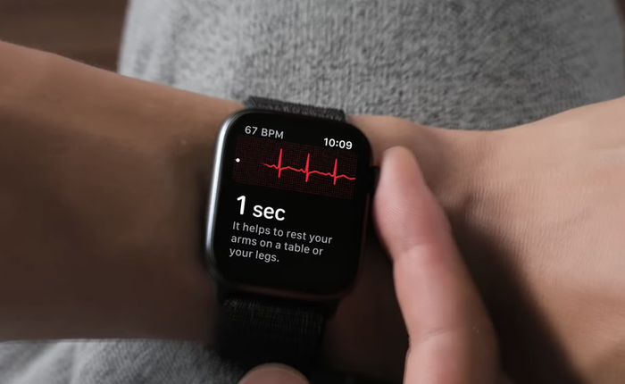 Vừa mới ra mắt, tính năng điện tâm đồ của Apple Watch đã cứu sống một mạng người