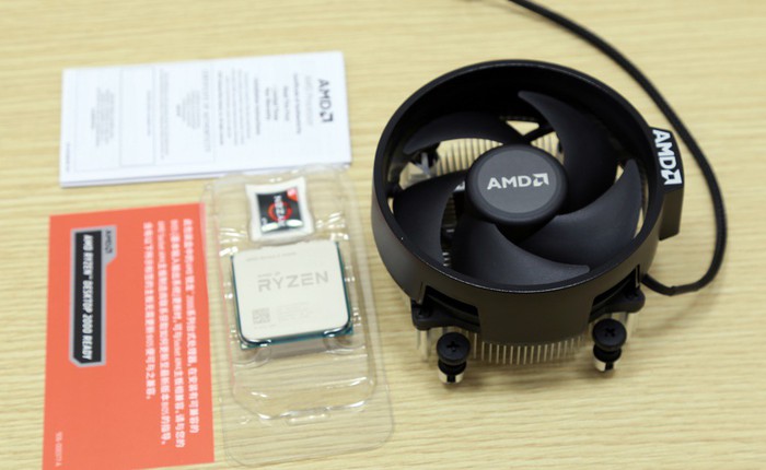 Đập hộp APU Ryzen 3 2200G và Ryzen 5 2400G của AMD: "Cứu tinh" của game thủ giữa mùa bão giá VGA