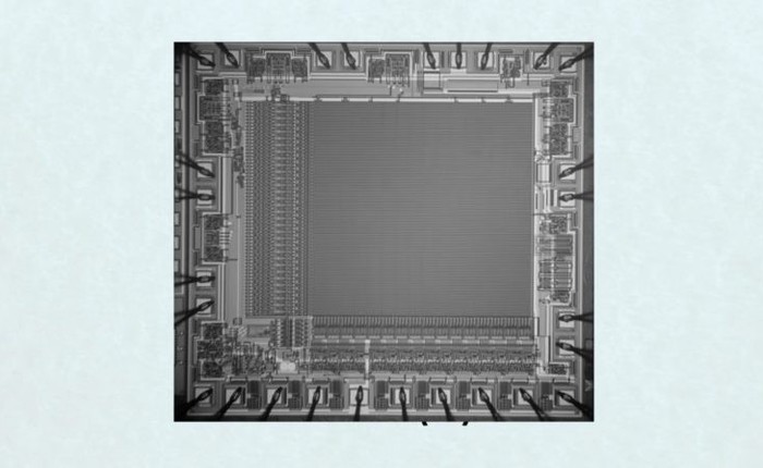 Intel giới thiệu máy tính lượng tử hoạt động với duy nhất một con chip silicon
