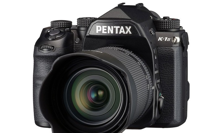 Pentax K1 Mark II ra mắt: thiết kế không đổi, ISO lên tới 819.200, chụp Pixel Shift cầm tay, giá 2.000 USD