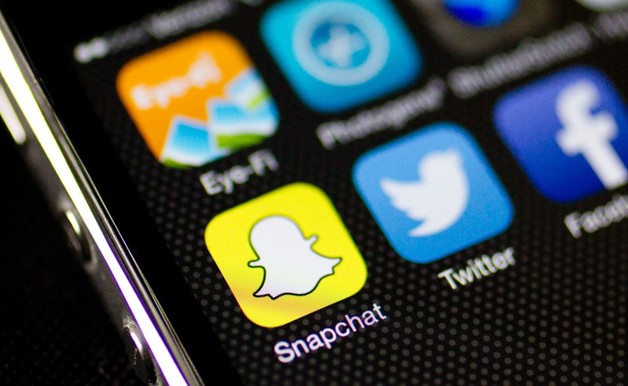 Facebook copy Snapchat, nhưng đố bạn biết Snapchat lại đang copy ai?