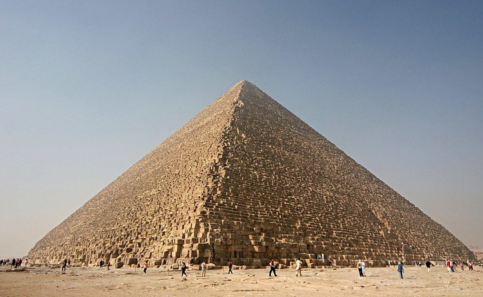 Nhờ vật lý, ta đã biết cách người Ai Cập cổ đại xây kim tự tháp Giza - kỳ quan thế giới như thế nào