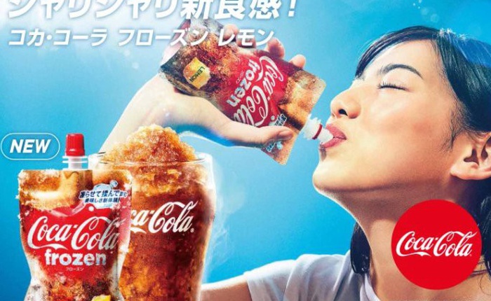 Coca-Cola ra mắt phiên bản đông đá đầu tiên trên thế giới, vừa bóp vừa mút như sữa chua túi