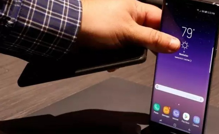 Quảng cáo Galaxy A8+ khéo léo đá xoáy OnePlus 6 với thông điệp “tốc độ không phải là thứ tồn tại duy nhất”