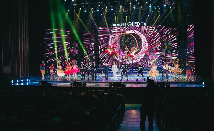 Trải nghiệm công nghệ đỉnh cao và tận hưởng bữa tiệc âm nhạc đầy màu sắc trong Samsung Q Concert 2018