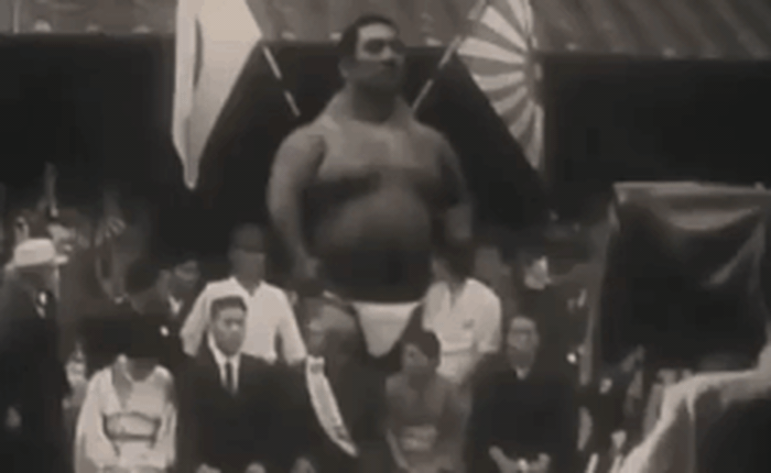 Giải mã bí ẩn về đoạn video "người khổng lồ" tại Nhật Bản năm 1890