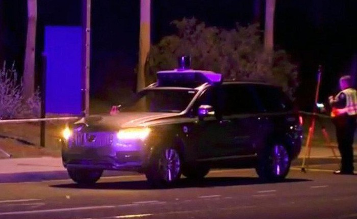 Xe tự lái của Uber đâm tử vong 1 người qua đường tại Mỹ - Uber phủ nhận trách nhiệm và cho rằng mình đã dừng thử nghiệm rồi