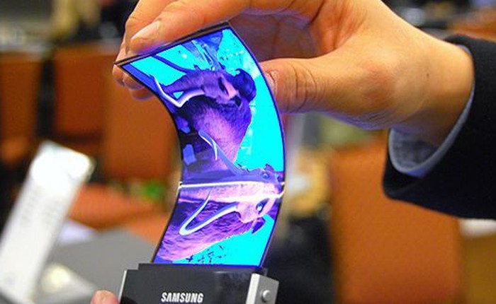 Tin buồn: điện thoại màn hình gập Samsung Galaxy X vẫn chưa thể ra mắt trong năm nay