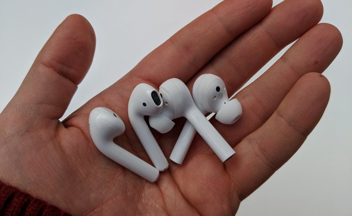 Huawei trình làng tai nghe không dây FreeBuds, giá ngang Apple AirPods nhưng pin "trâu" hơn gấp đôi