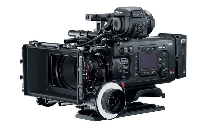 Cuối cùng Canon cũng đã chịu làm máy quay chuyên nghiệp cảm biến Full Frame với EOS C700 FF