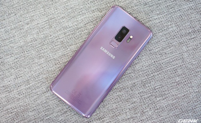 Mở hộp Samsung Galaxy S9+ Tím Lilac bản chính thức: Đẳng cấp thời trang là đây!