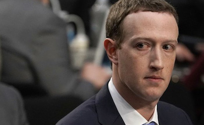 Dù có phiên điều trần dễ dàng nhưng Mark Zuckerberg vẫn phải lảng tránh, trả lời vòng vo với 5 câu hỏi sau của các nghị sĩ