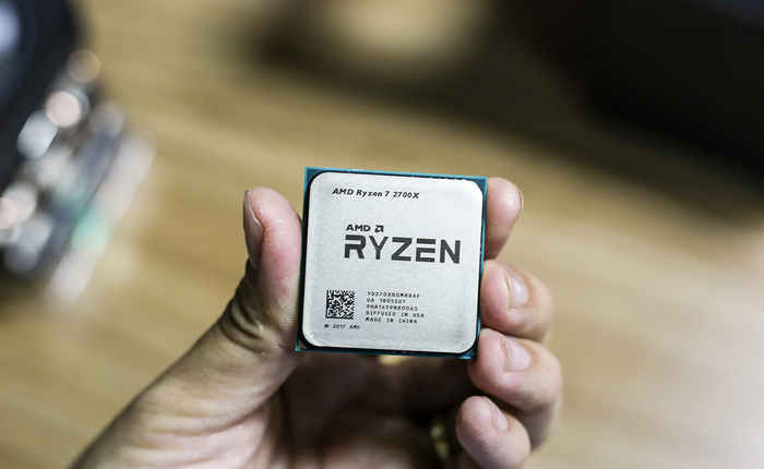 Đập hộp AMD Ryzen 7 2700x: 8 nhân 16 luồng , đi kèm tản nhiệt khủng