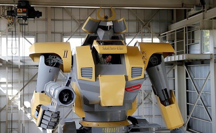 Kỹ sư Nhật biến giấc mơ Gundam khổng lồ thành hiện thực, cho thuê kiếm lời với giá 21 triệu/giờ