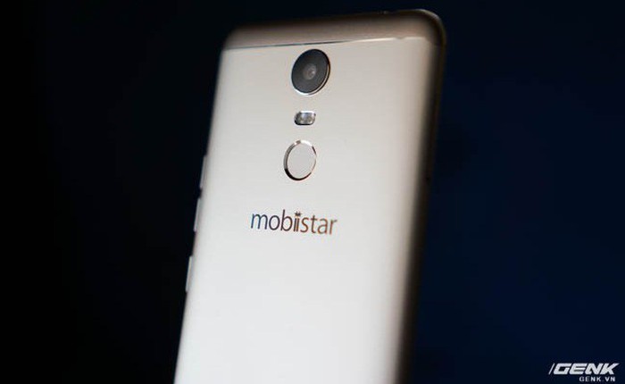 Trên tay Mobiistar E Selfie: smartphone giá rẻ dành cho người dùng thích selfie và màn hình xu hướng tràn viền 18:9