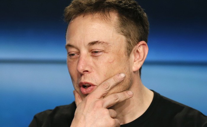 Tweet cuối tuần qua của Elon Musk càng làm những người mong đợi chiếc Model 3 buồn lòng hơn