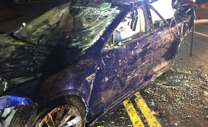 Thêm một vụ tai nạn xe Tesla khiến tài xế thiệt mạng, cảnh sát vẫn đang điều tra tìm nguyên nhân