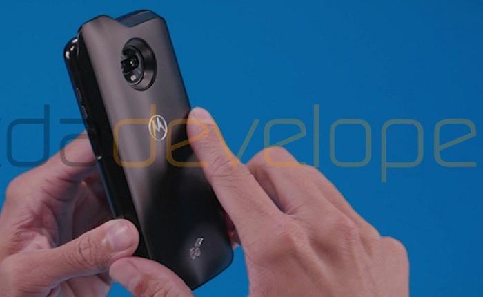 Rò rỉ hình ảnh thực tế của Moto Z3 Play và 5G Moto Mod