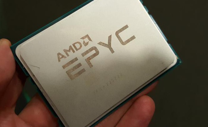 CEO Intel vô tình thừa nhận mối đe dọa từ AMD với mảng chip cho trung tâm dữ liệu