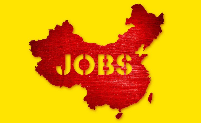 Viễn cảnh thất nghiệp của công nhân nhà kho tại Trung Quốc rõ nét khi nhà máy 200.000 đơn hàng mỗi ngày của JD chỉ cần có 4 người làm