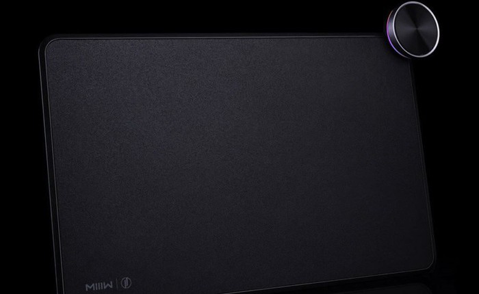 Xiaomi ra mắt Mi Mouse Pad và Mi Smart Mouse Pad, tích hợp sạc không dây và đèn RGB
