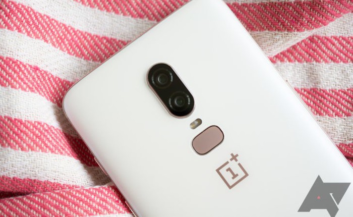 OnePlus 6 màu trắng Silk White cháy hàng chỉ sau vài giờ mở bán