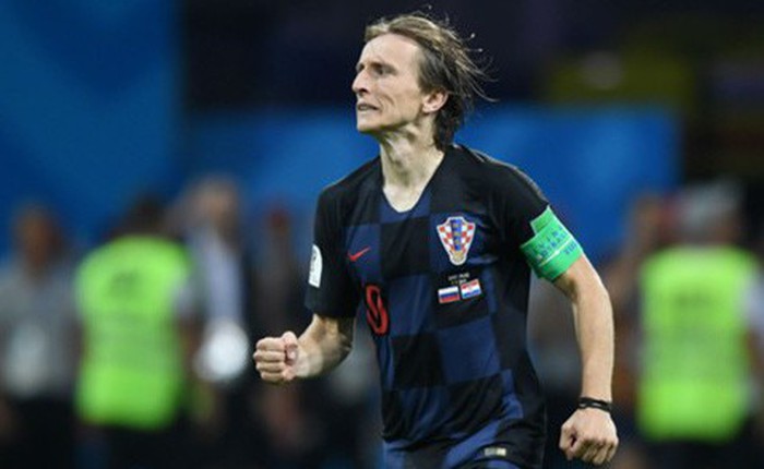 Luka Modrić, từ trẻ tị nạn, lớn lên trong bom đạn trở thành "nhạc trưởng" đưa Croatia vào trận chung kết World Cup đầu tiên trong lịch sử