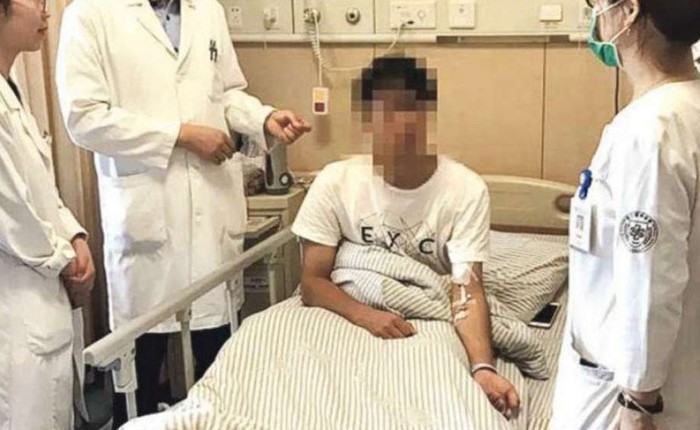 Trung Quốc: 11 nhân viên sale phải nhập viện vì nước tiểu chuyển sang màu nâu sau kỳ huấn luyện gian khổ của công ty