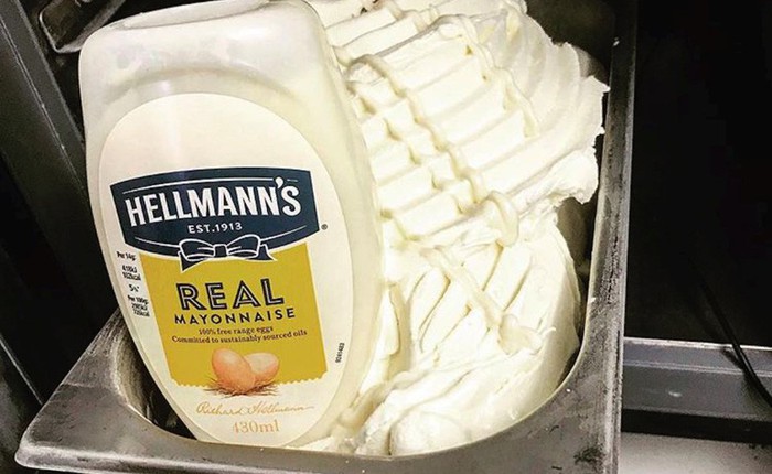 Internet đang bị chia rẽ ác liệt bởi loại kem làm từ... Mayonnaise